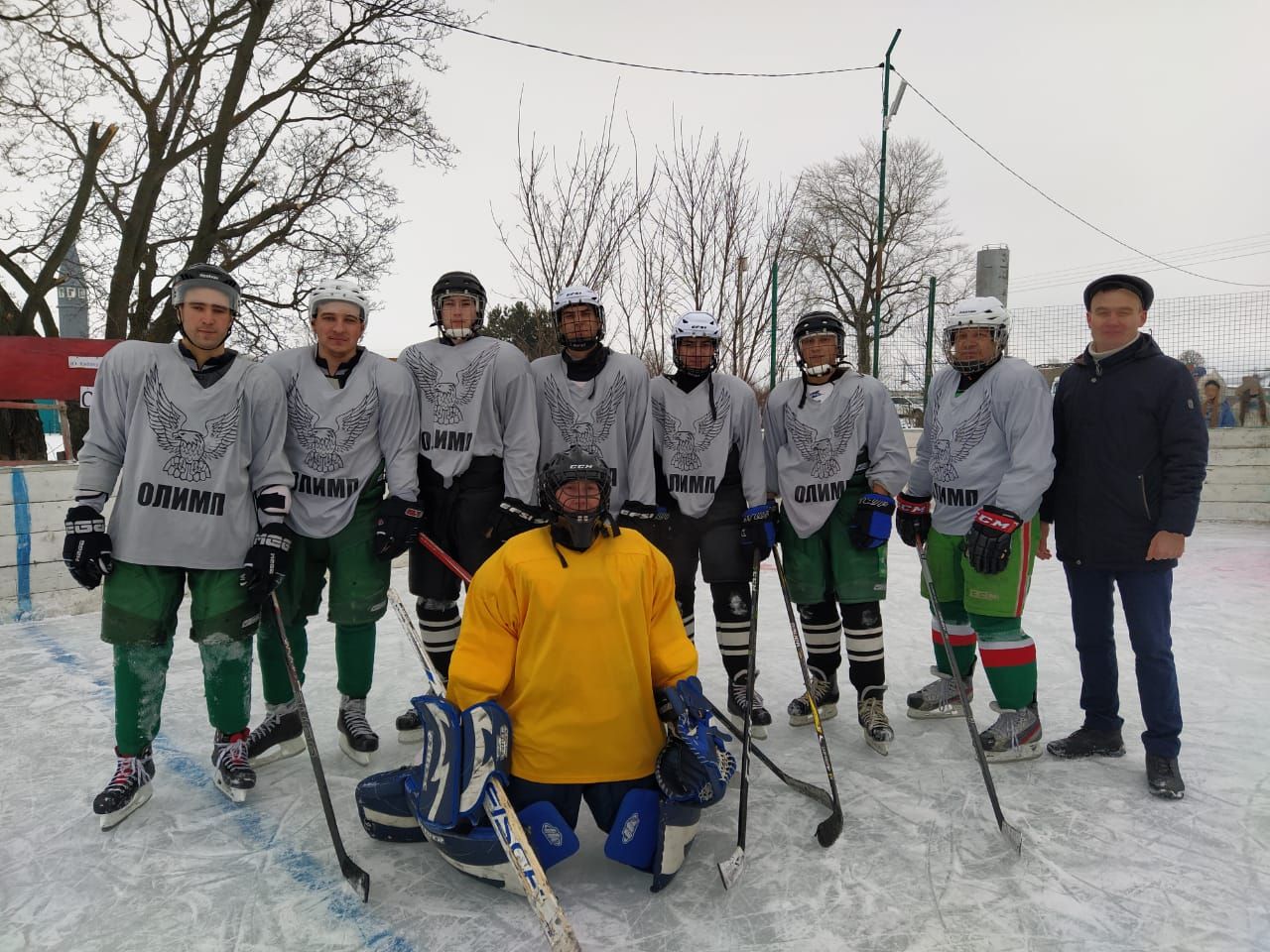 Кече Кибәхуҗа авылы җирлегендә хоккей турниры гөрли