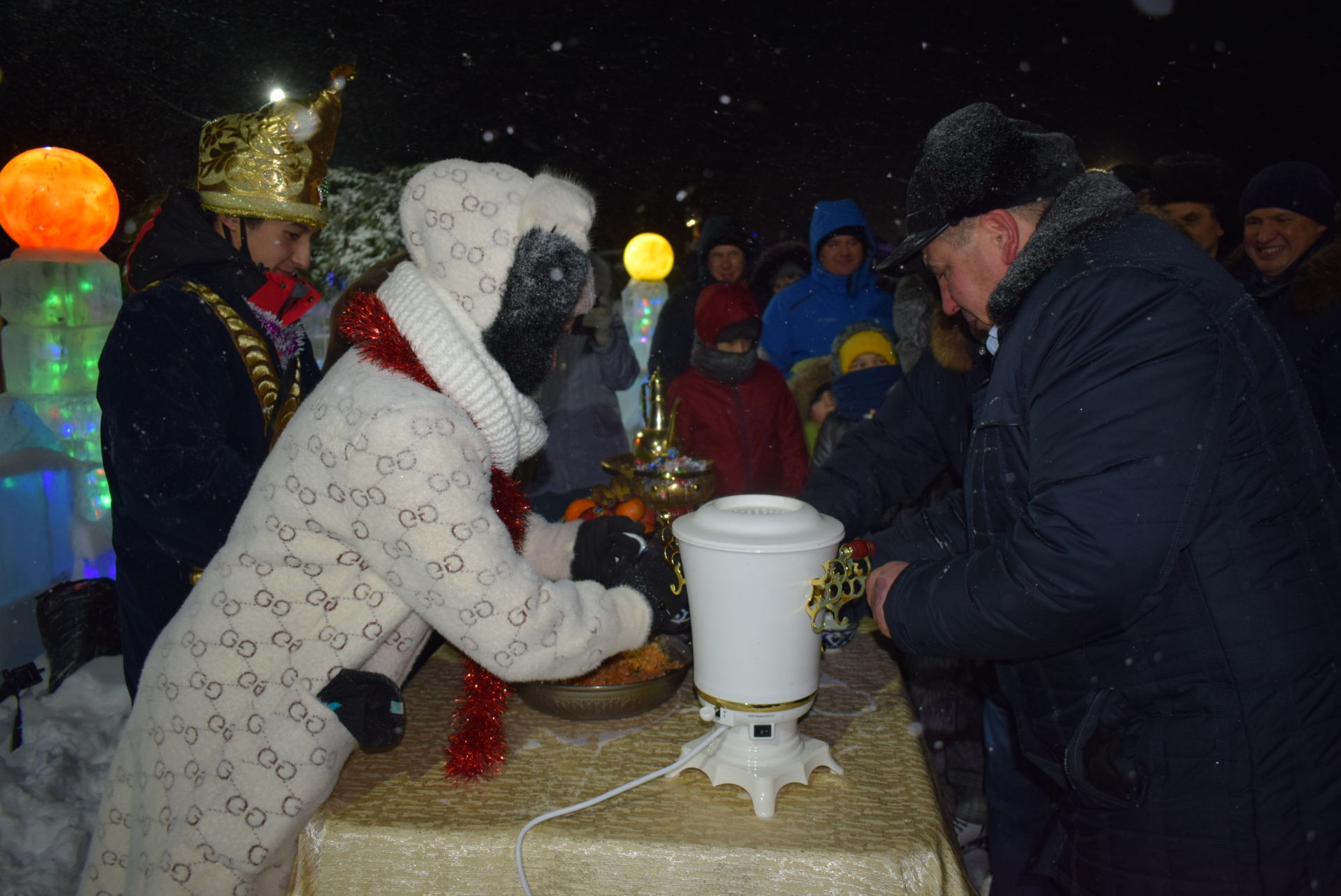 Баландышлар бәйрәм итте