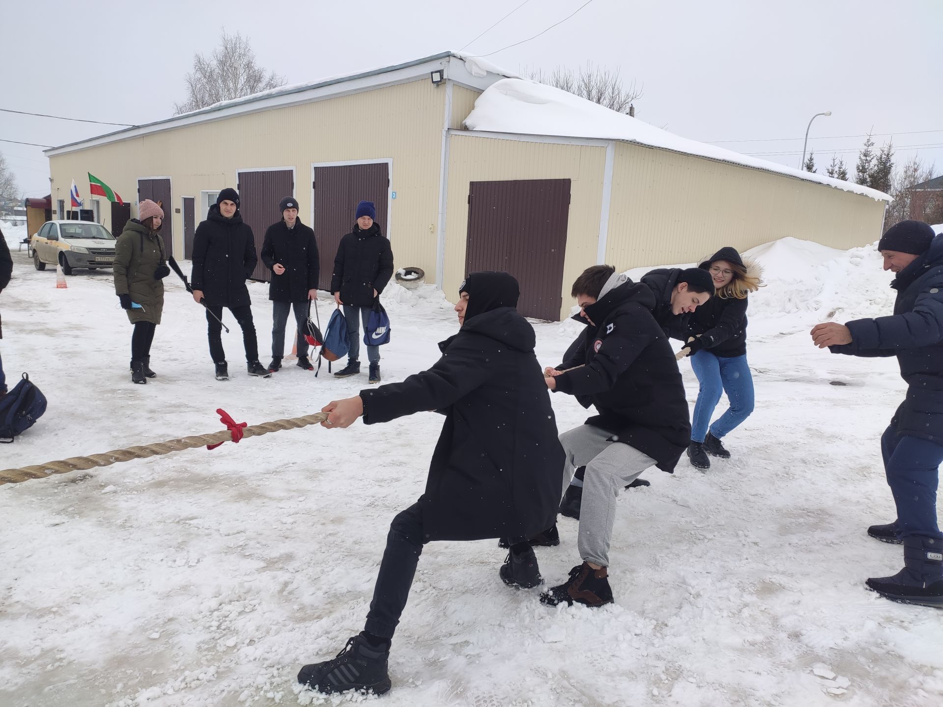 "Форпост" мәктәп отрядлары  Теләчедә очрашты