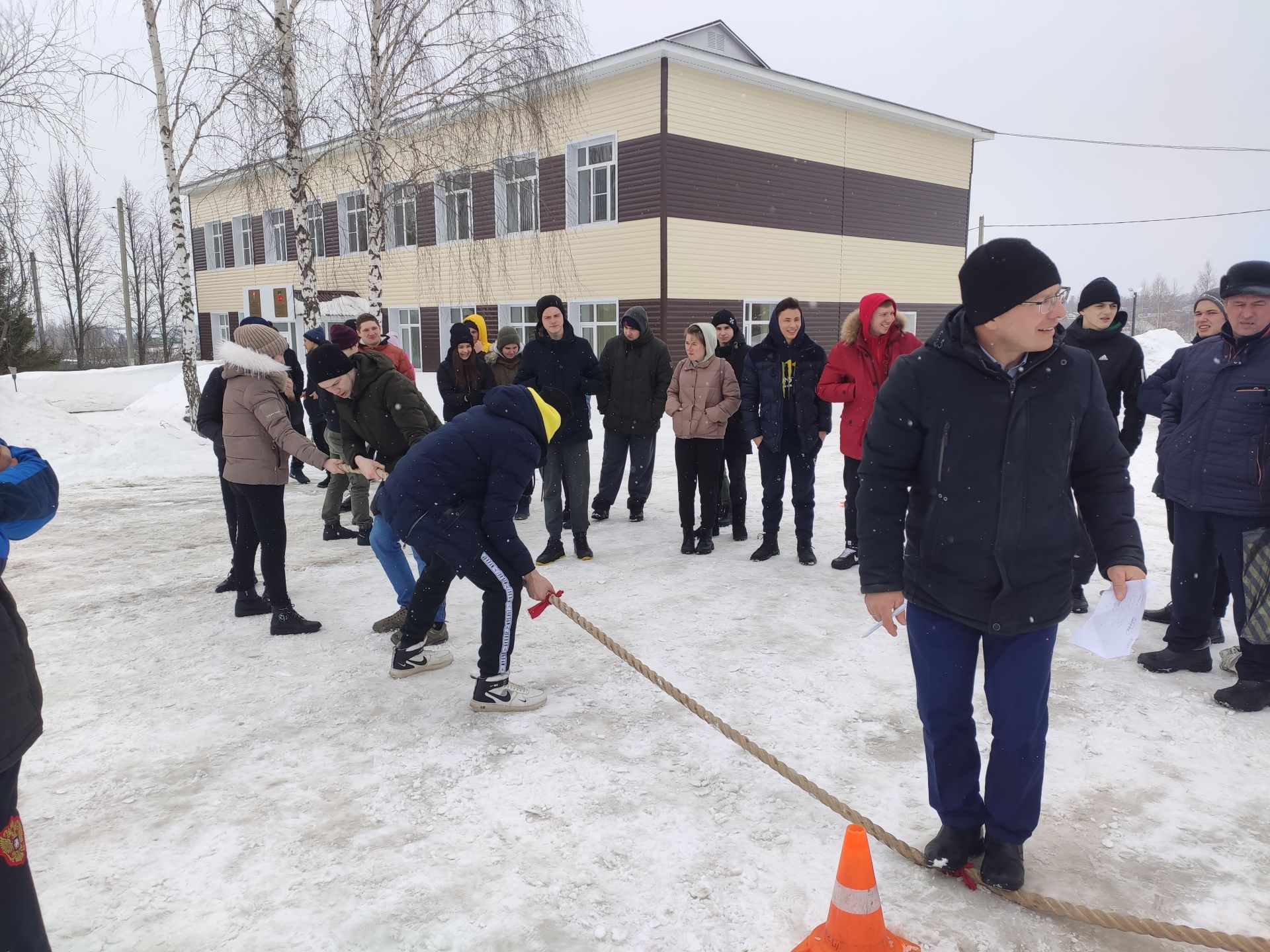 "Форпост" мәктәп отрядлары  Теләчедә очрашты