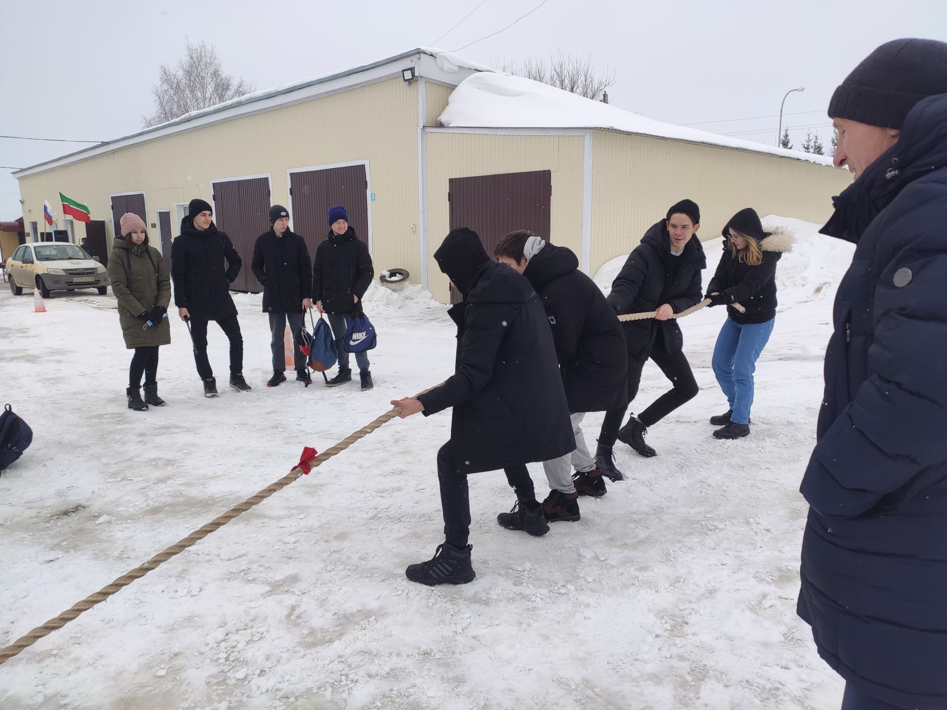 "Форпост" мәктәп отрядлары  Теләчедә очрашты