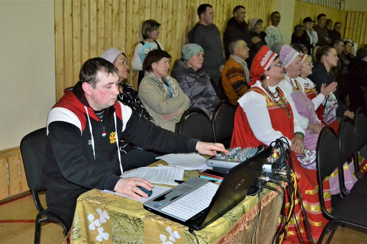 Әбде  авылы мәдәният йортында «Задоринка» вокаль ансамбленең юбилей концерты узды