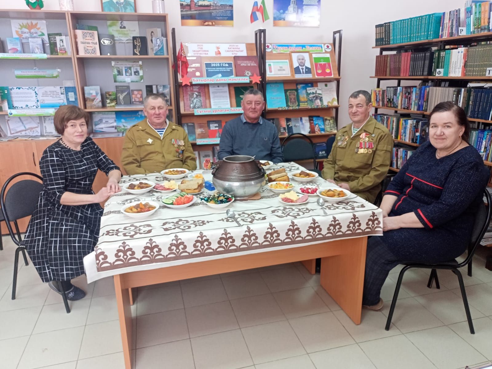 Шәтке авылында «Афганстан - йөрәк ярасы» дип исемләнгән чара үткәрделәр