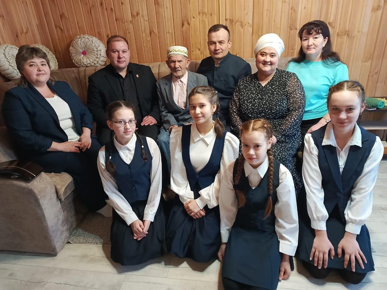 Ветераннарыбызга изге теләкләр теләделәр