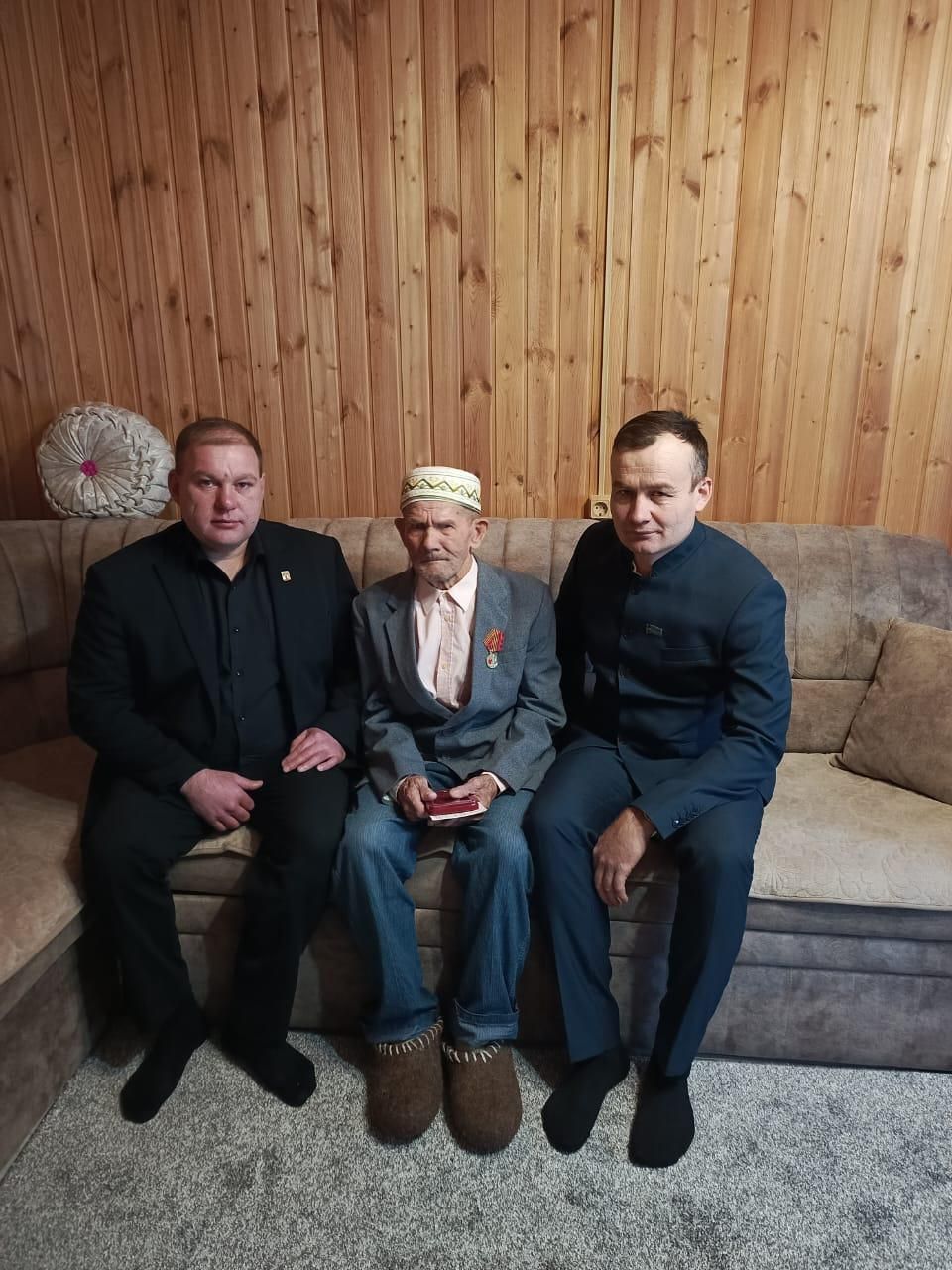 Ветераннарыбызга изге теләкләр теләделәр
