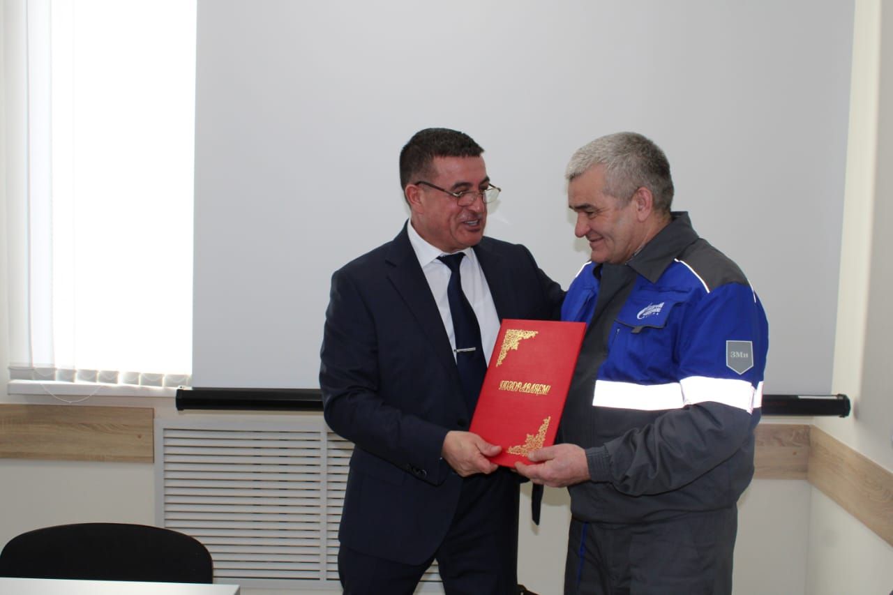 Газ хуҗалыгы хезмәткәрләре белән очраштылар