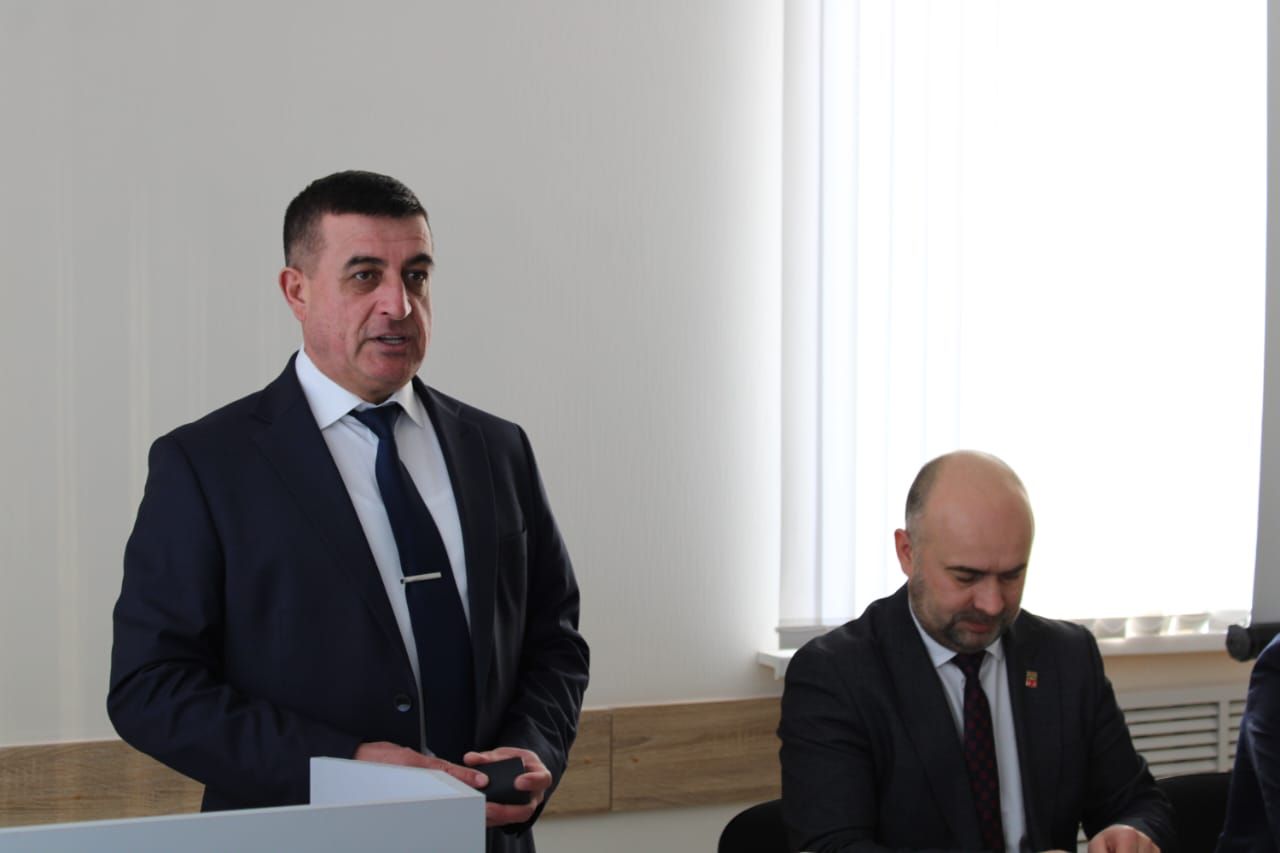 Газ хуҗалыгы хезмәткәрләре белән очраштылар