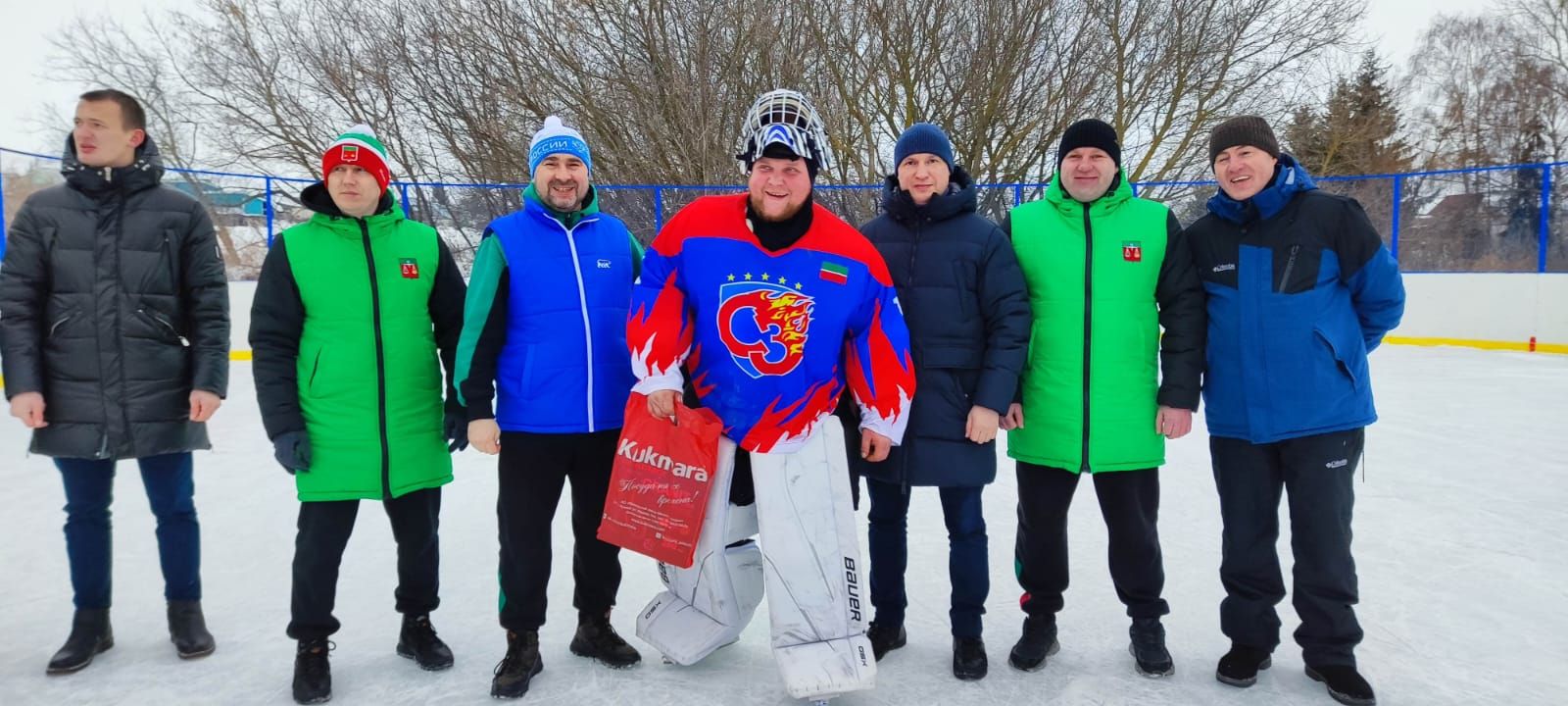 Олы Тиләҗе авылында хоккей  ярышы  узды