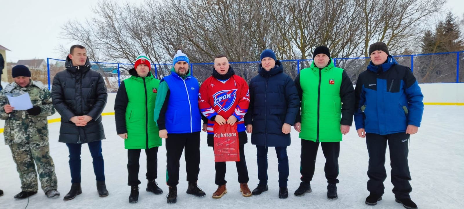 Олы Тиләҗе авылында хоккей  ярышы  узды