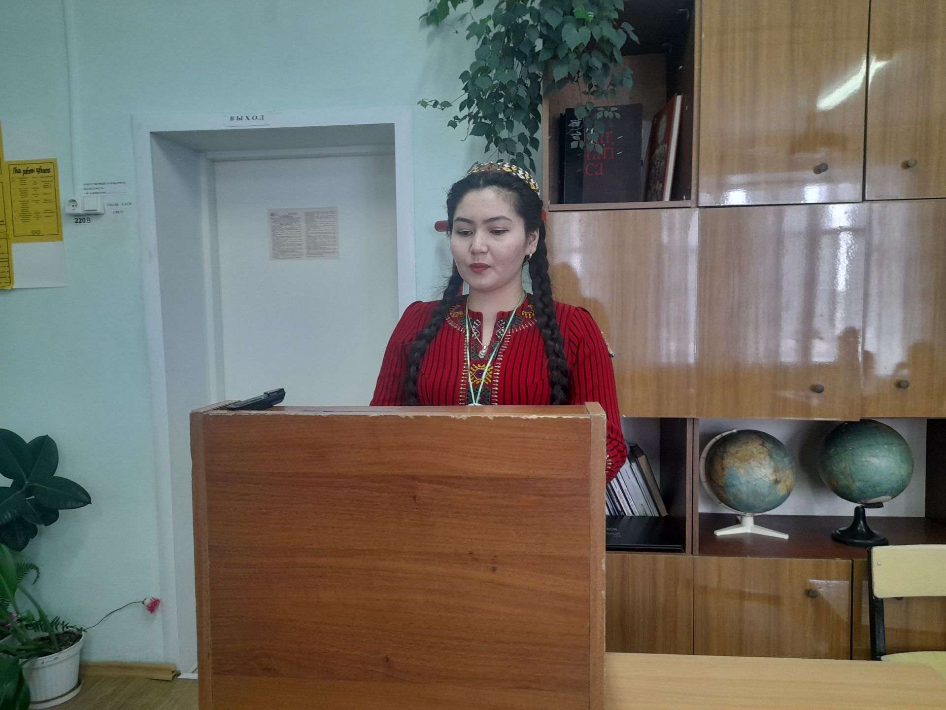 «Безнең тирәдә  экология» дигән  темага  республика фәнни  - гамәли  конференциясе  узды