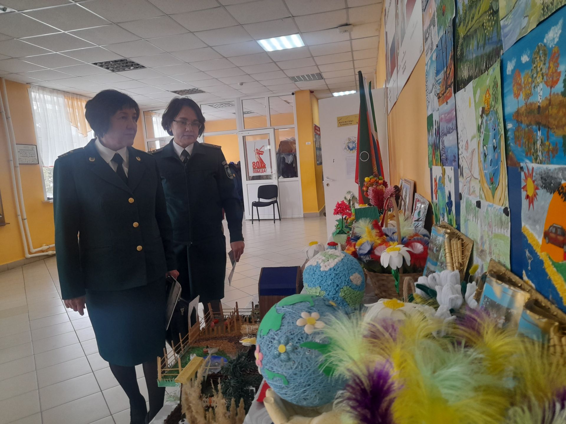 «Безнең тирәдә  экология» дигән  темага  республика фәнни  - гамәли  конференциясе  узды