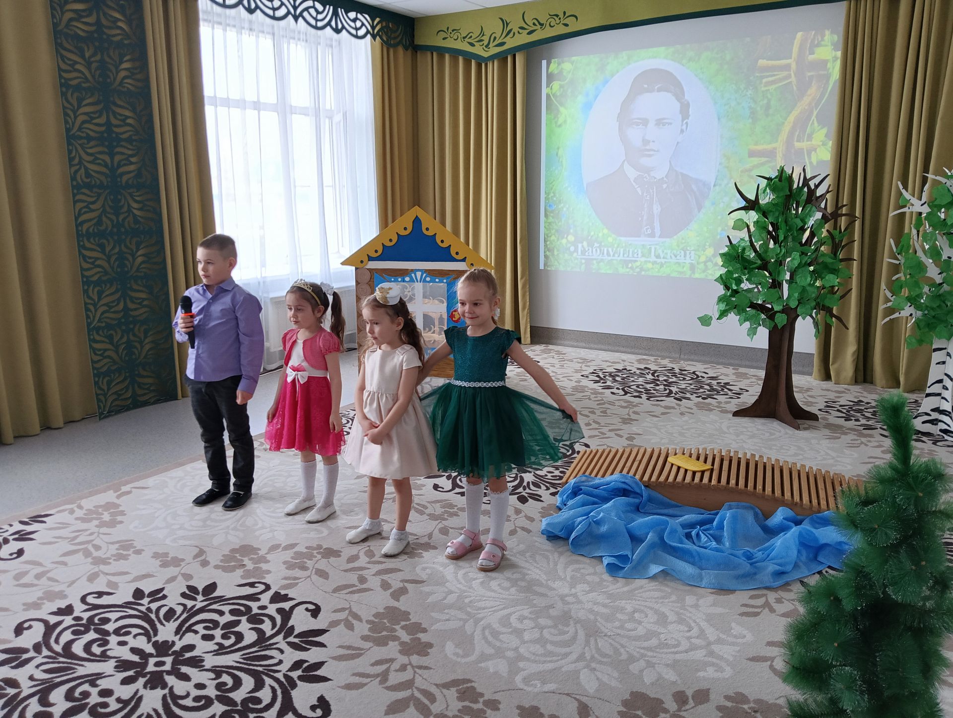Тукай туган көн уңаеннан