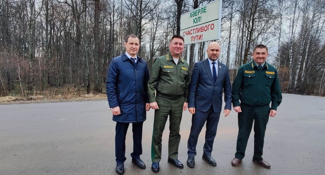 Урман хуҗалыгы министры  районга  эш  сәфәре  белән  килде