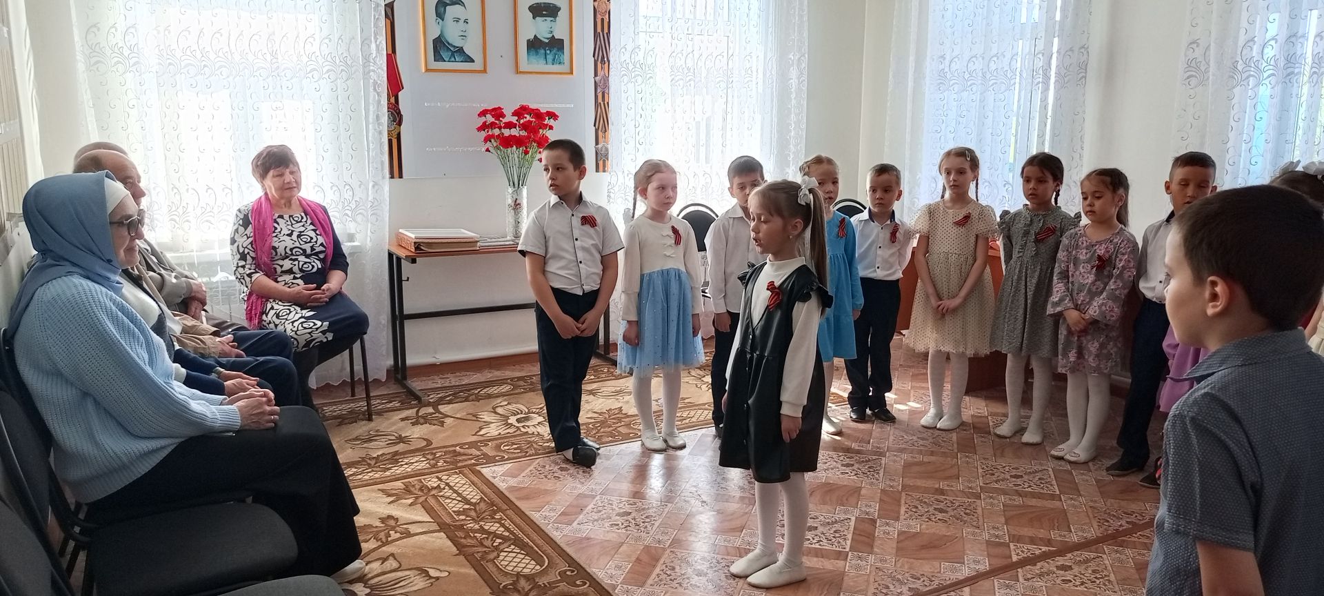 Район Ветераннар йортында кунакта булдылар