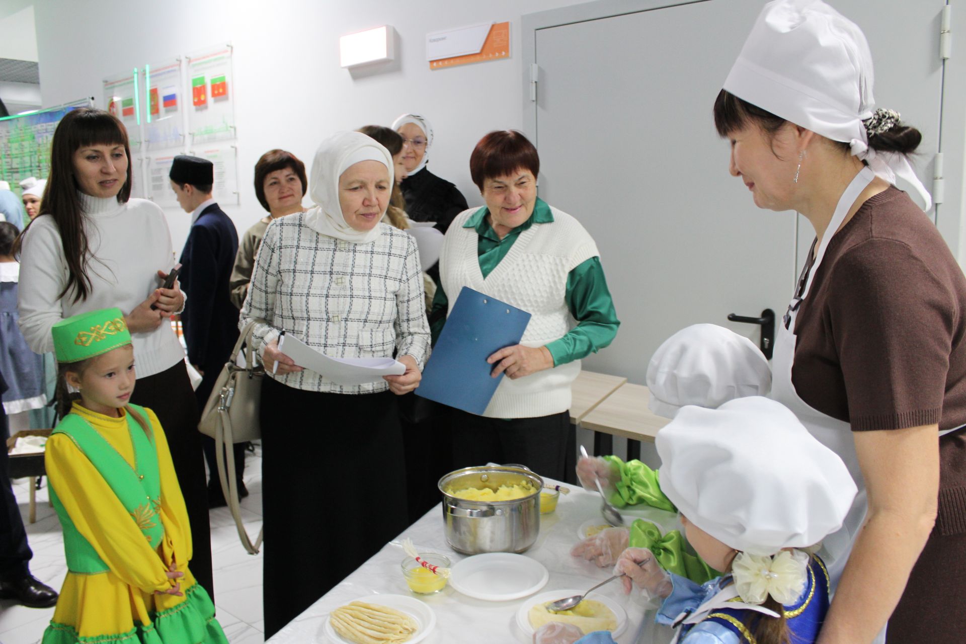 Төсләр балкышы