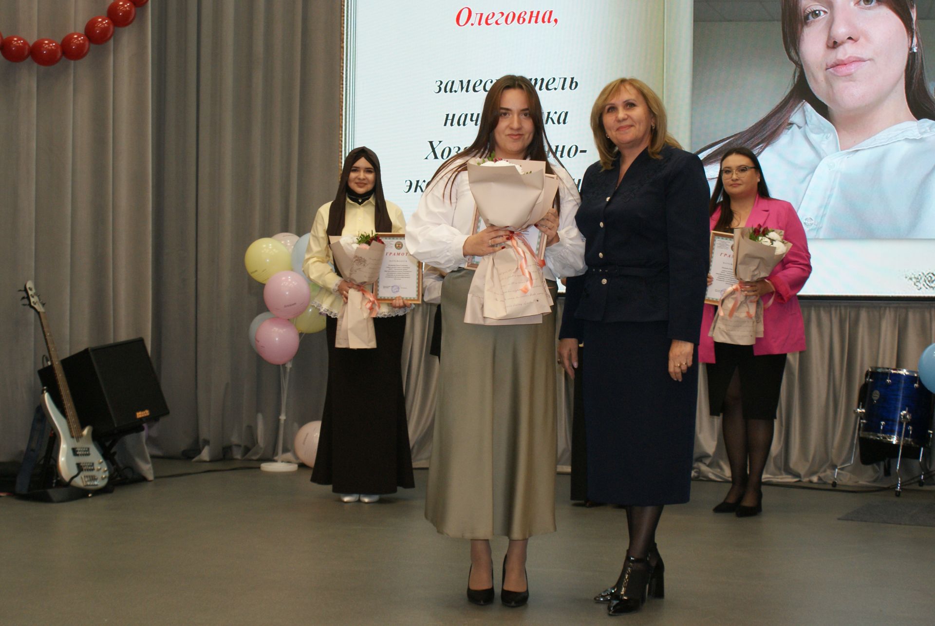 Укытучылар көненә багышланган тантаналы чара узды