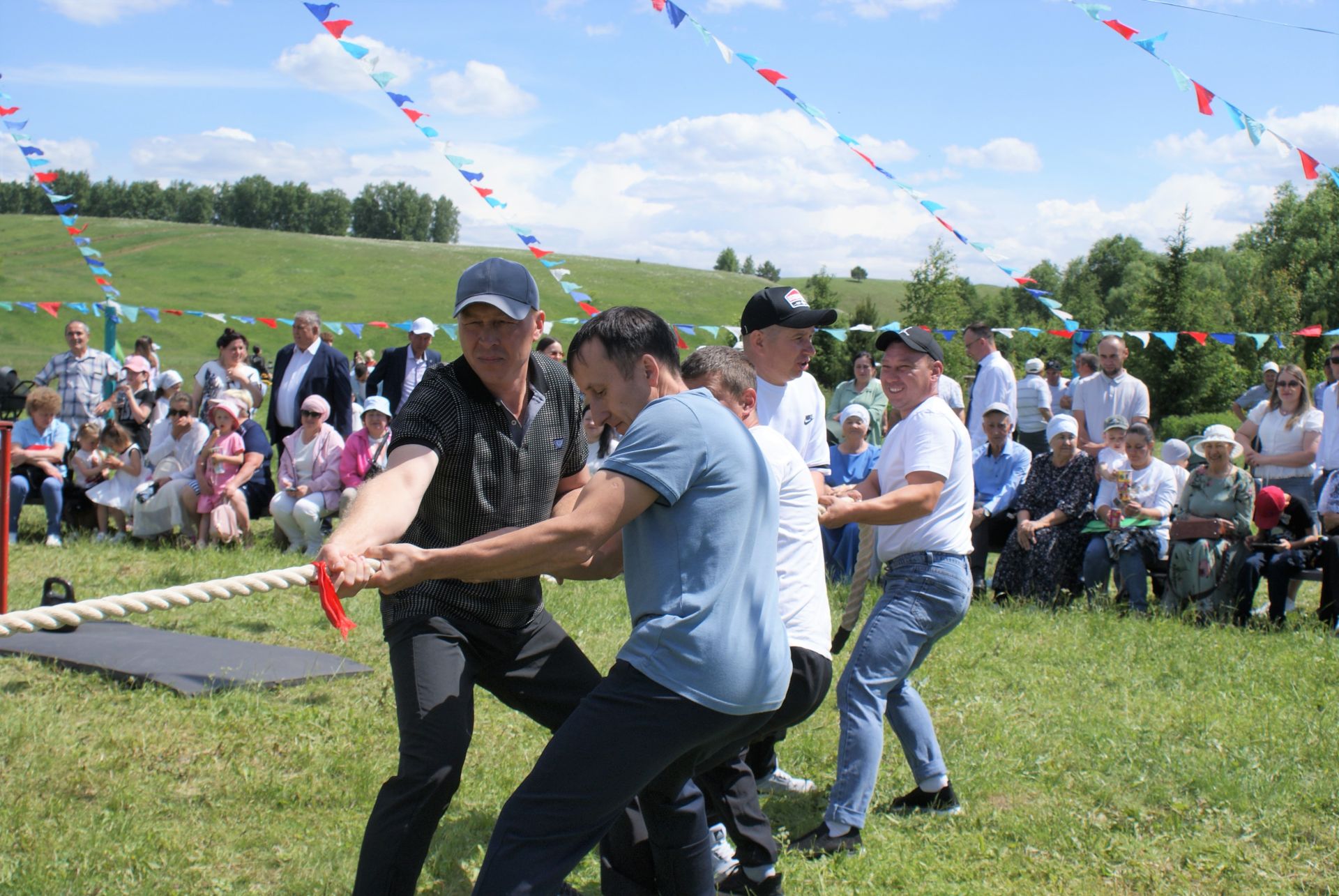 Кече Кибәхуҗада узган сабан туе батыры билгеле