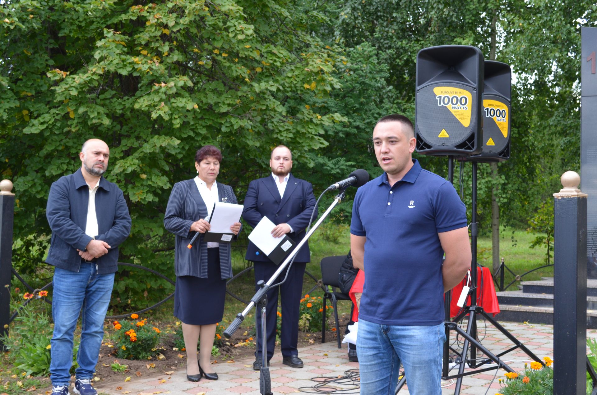 Флүр  Закировның исемен мәңгеләштерү максатыннан һәйкәл ачылды