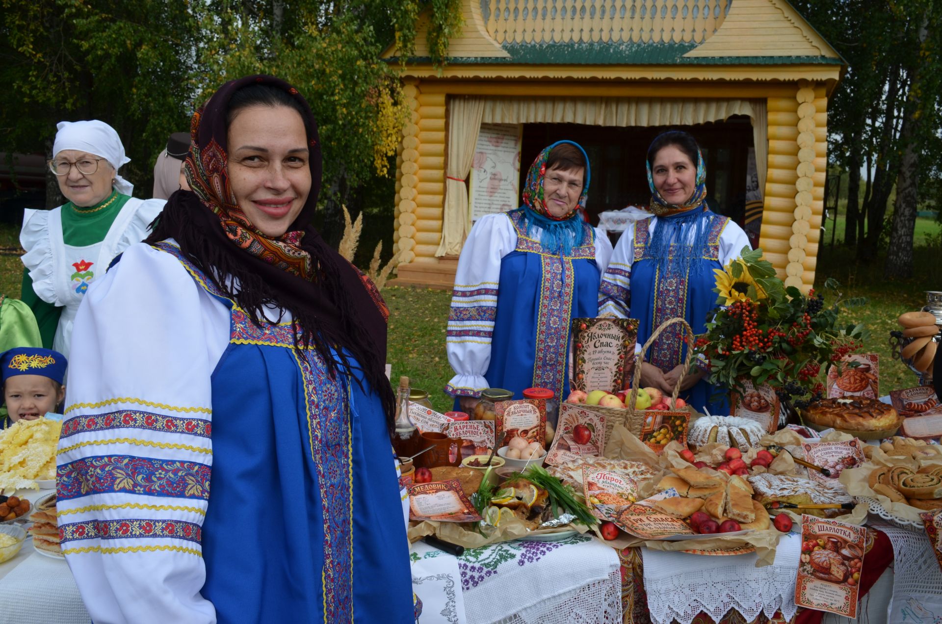 Теләчедә гастрофестиваль узды (фоторепортаж)