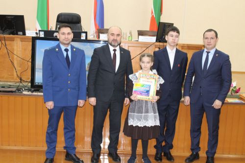 Коррупциягә каршы көрәш буенча  район комиссиясенең  утырышы узды