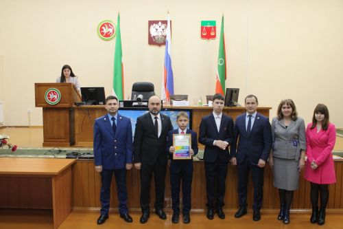 Коррупциягә каршы көрәш буенча  район комиссиясенең  утырышы узды