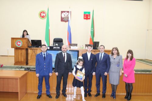 Коррупциягә каршы көрәш буенча  район комиссиясенең  утырышы узды