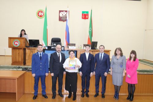 Коррупциягә каршы көрәш буенча  район комиссиясенең  утырышы узды
