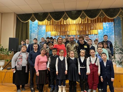 Ильшат Вәлиуллин: «Сез үскәндә дөньялар тыныч, күк йөзе аяз булсын иде!»