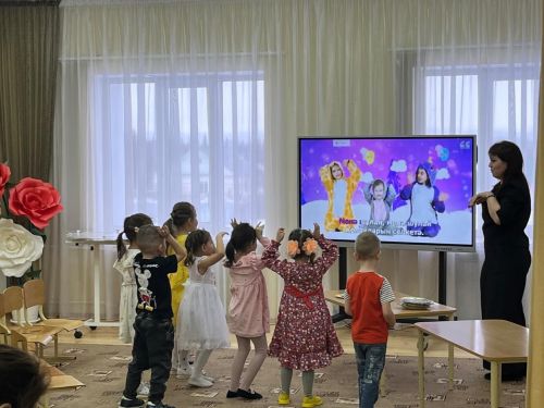 Районда мәктәпкәчә белем бирү учреждениесе мөдирләре өчен семинар узды