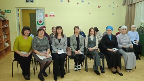 Районда мәктәпкәчә белем бирү учреждениесе мөдирләре өчен семинар узды
