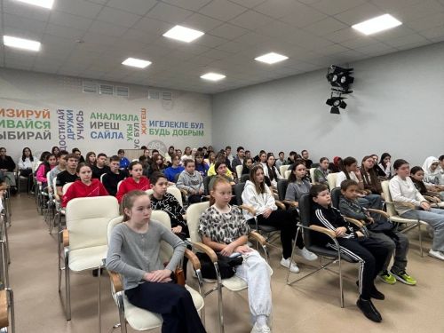 «Киләчәк» яшьләр үзәгендә яшьләр өчен медиаинтенсив узды