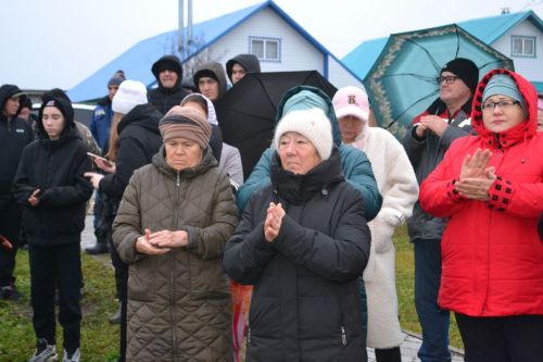 Теләче районында махсус хәрби операция зонасында һәлак булган якташыбыз хөрмәтенә истәлек стеласы ачылды