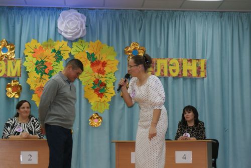 Казаклар авылында «Ягез әле, әниләр!» дип исемләнгән кичә булып узды