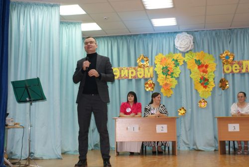 Казаклар авылында «Ягез әле, әниләр!» дип исемләнгән кичә булып узды