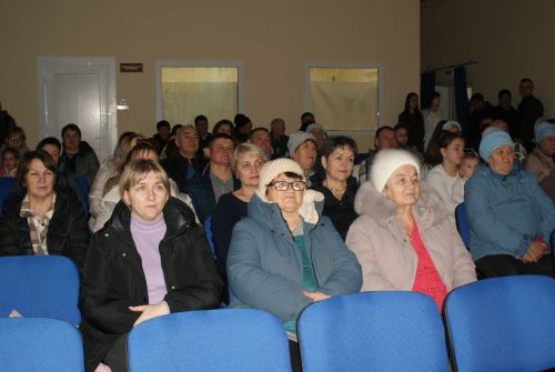 Казаклар авылында «Ягез әле, әниләр!» дип исемләнгән кичә булып узды