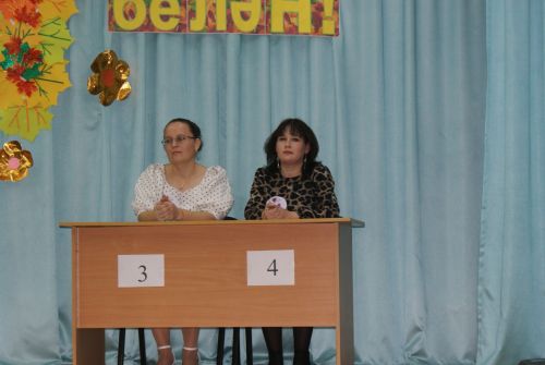 Казаклар авылында «Ягез әле, әниләр!» дип исемләнгән кичә булып узды
