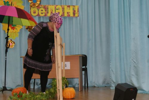 Казаклар авылында «Ягез әле, әниләр!» дип исемләнгән кичә булып узды