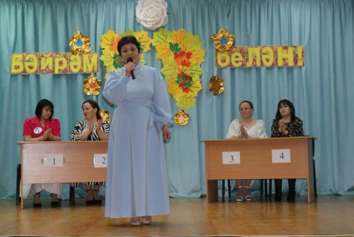 Казаклар авылында «Ягез әле, әниләр!» дип исемләнгән кичә булып узды