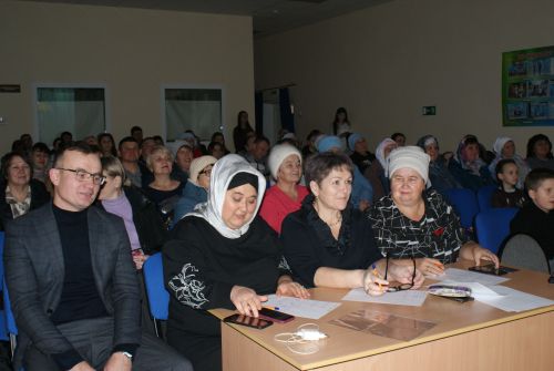 Казаклар авылында «Ягез әле, әниләр!» дип исемләнгән кичә булып узды
