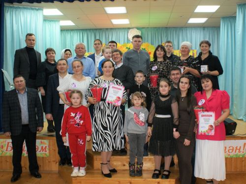 Казаклар авылында «Ягез әле, әниләр!» дип исемләнгән кичә булып узды