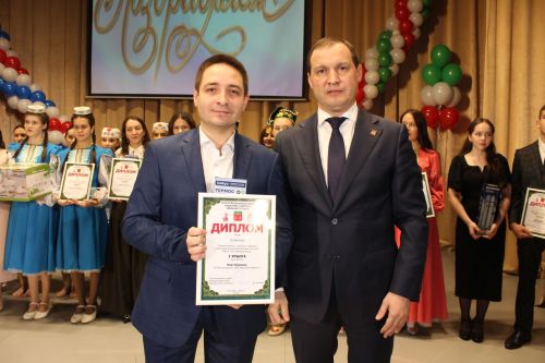 Иң – иңнәр тәбрикләнде