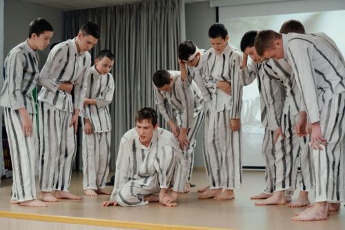 Алдынгылар хәрәкәте проекты кысаларында мәктәп театр коллективларының смотр — конкурсы узды