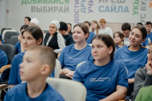 Алдынгылар хәрәкәте проекты кысаларында мәктәп театр коллективларының смотр — конкурсы узды