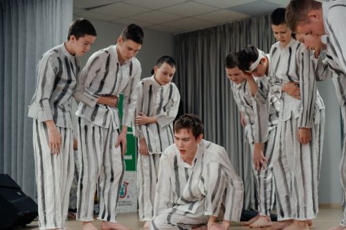 Алдынгылар хәрәкәте проекты кысаларында мәктәп театр коллективларының смотр — конкурсы узды