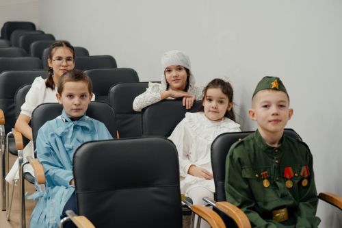 Алдынгылар хәрәкәте проекты кысаларында мәктәп театр коллективларының смотр — конкурсы узды