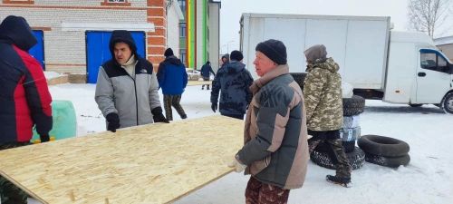 Гуманитар ярдәм озаттылар