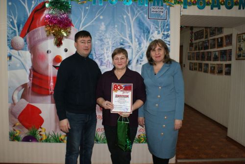 «Хәтер кайтавазы» район бәйгесенең җиңүчеләрен бүләкләдек