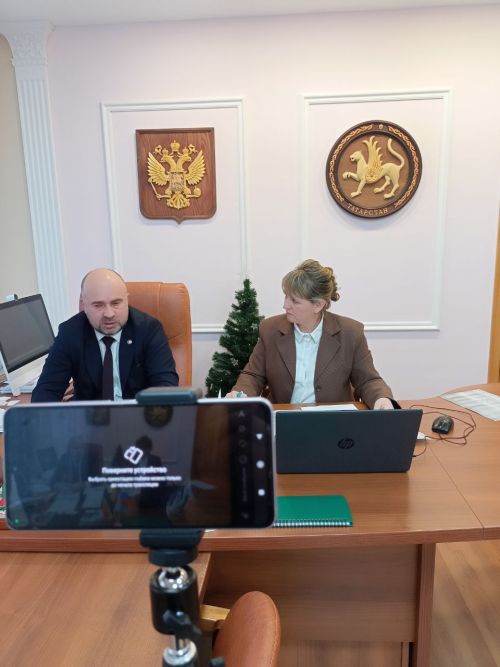Район башлыгы белән туры элемтәне Вконтакте битебездә карый аласыз