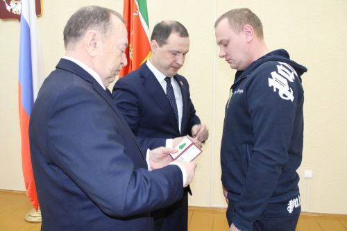Медальләр тапшырылды