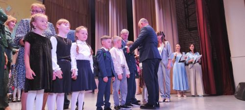 «Мәктәпкә җыенырга ярдәм ит!» хәйрия акциясе кысаларында